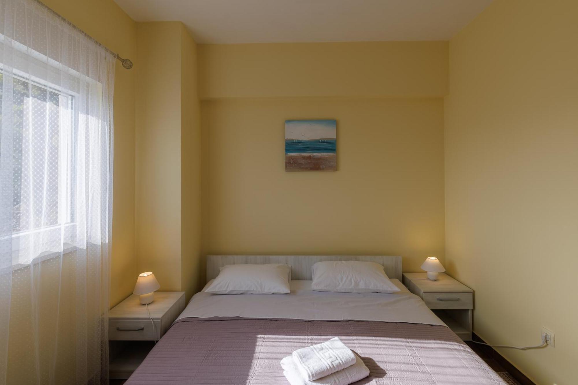 Apartman Maja Komarna Ngoại thất bức ảnh
