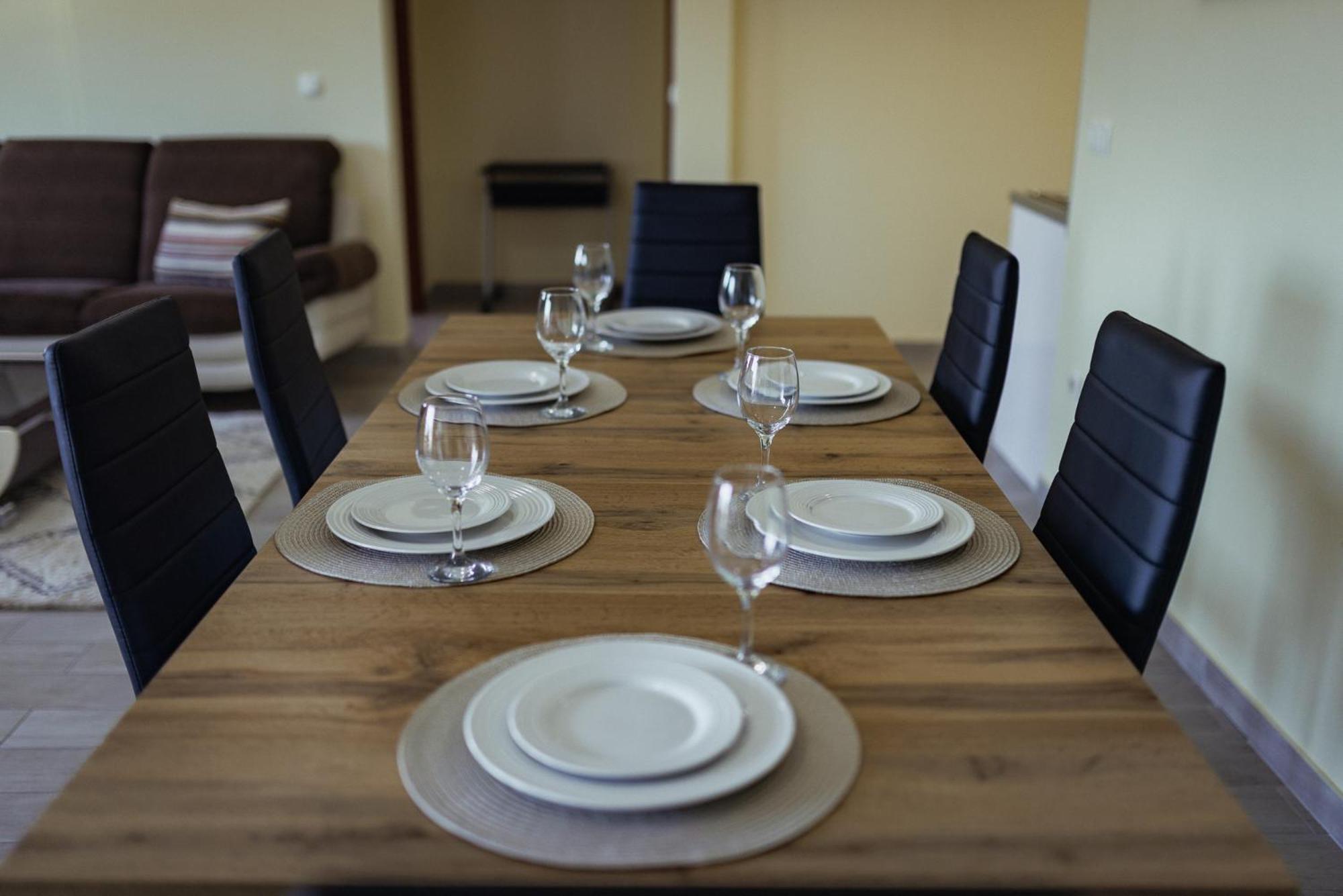 Apartman Maja Komarna Ngoại thất bức ảnh